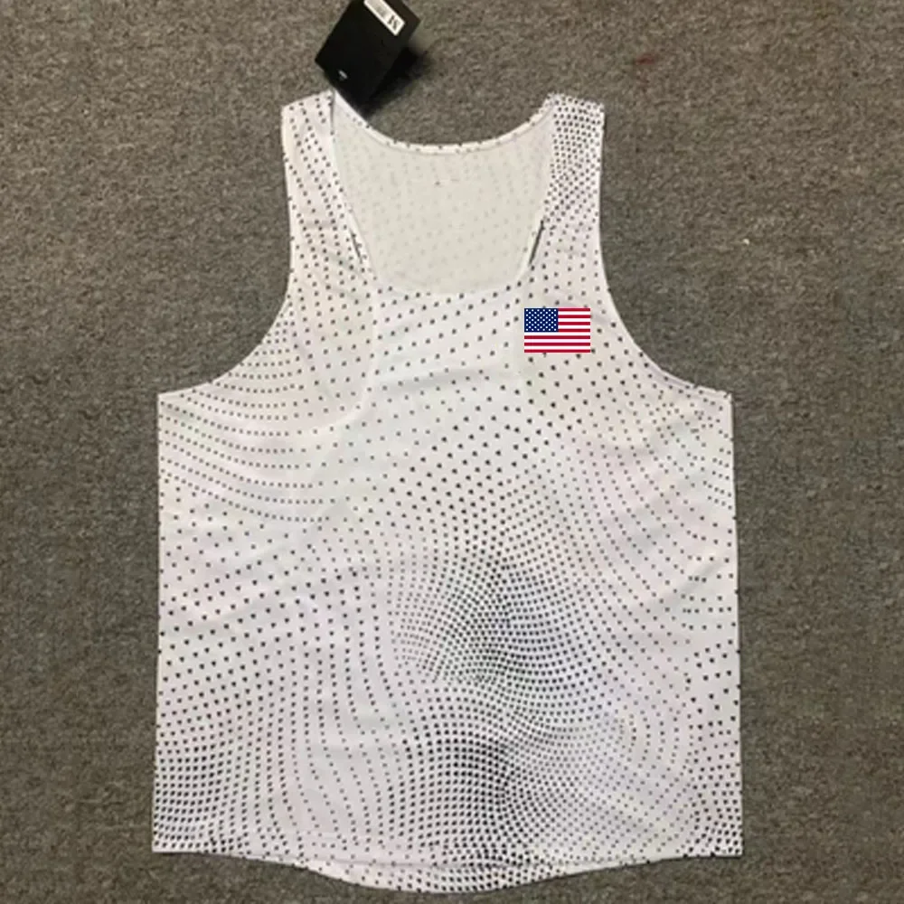 قميص رياضي للرجال ، قميص للياق - مراجعة Crossfit Vest وسعره