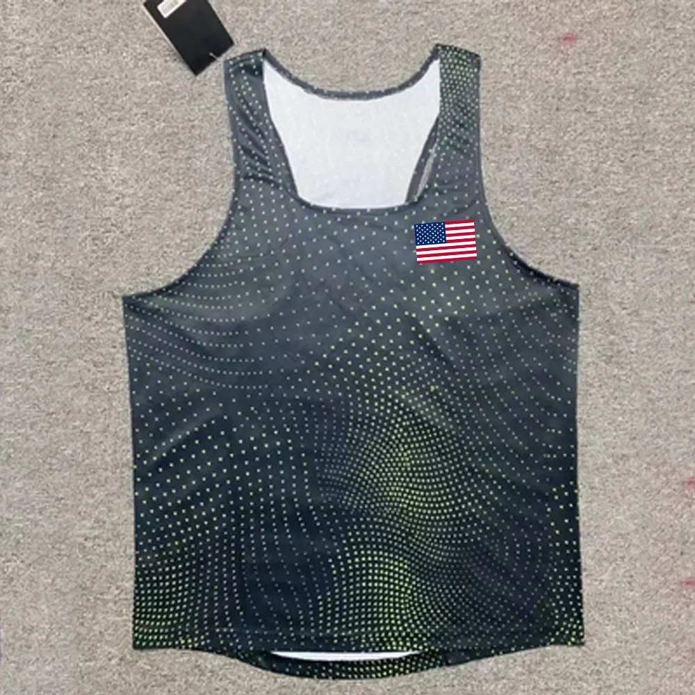 قميص رياضي للرجال ، قميص للياق - مراجعة Crossfit Vest وسعره