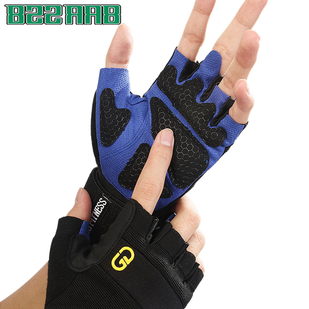 زوج واحد من قفازات التمرين مع  - مراجعة Crossfit Workout Gear وسعره